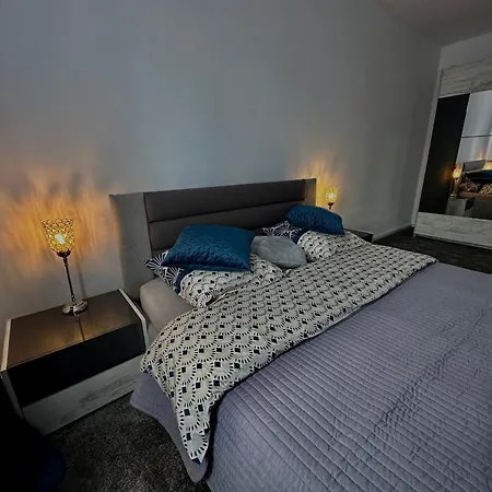 Ayan 住宿加早餐酒店 3*