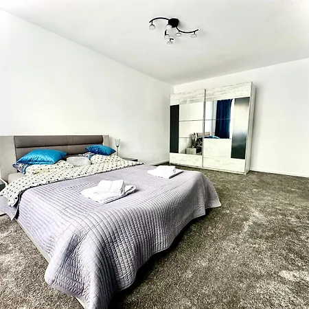 Ayan 3* 克拉奥华